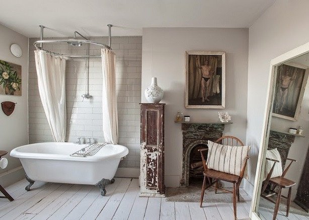 L'histoire de la colonne de douche